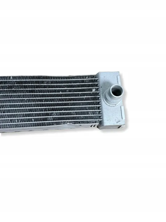 Refroidisseur d'eau auxiliaire Mercedes W156 GLA AMG A0995005103 image 8