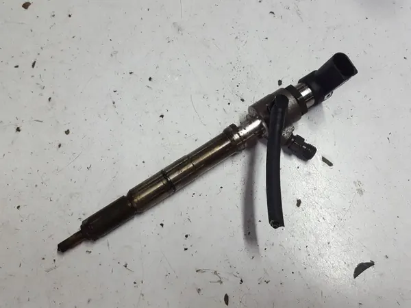 OEM 03L130277B Inspuiting voor VW 1.6 TDI image 2