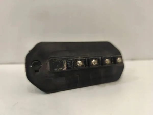 Interrupteur de porte OEM 252160004R Renault Master III image 5