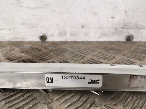 Opel Zafira C 2014 Kattojärjestelmä OEM 13279344 image 5