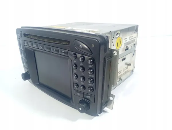 Mercedes W203 C-Klasse 00-07 radio OEM M1S103 MAR 00019968 image 3