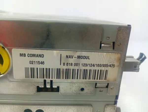 Mercedes W203 C-Klasse 00-07 radio OEM M1S103 MAR 00019968 image 5