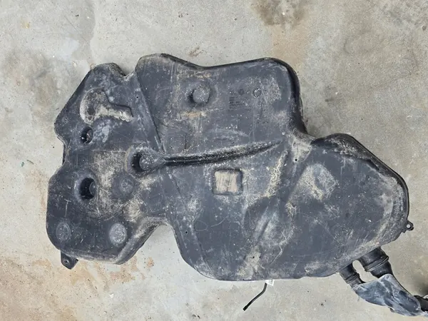 Tanque de Combustível VW Atlas Bomba EUA 3.6 V6 3QF201021AD image 10