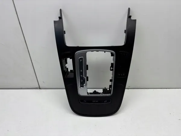 Audi Q5 SQ5 2009 vasen vipukehys OEM 8R0959673A image 2