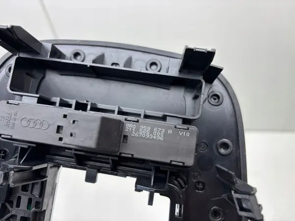 Audi Q5 SQ5 2009 vasen vipukehys OEM 8R0959673A image 5