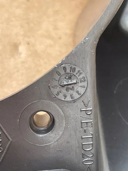 Dacia OE 269169211R image 5