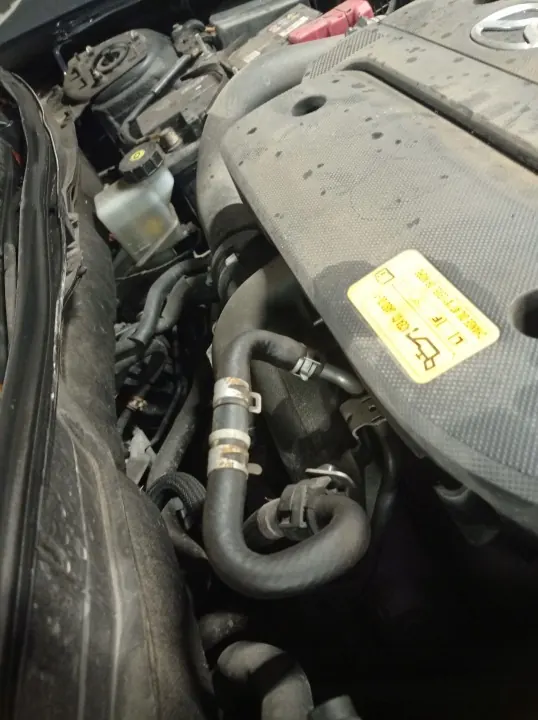 Mazda R2AA 2.2 Diesel Motor - Compleet 180k km image 4