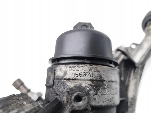 Oljefilterfäste Vauxhall Combo 1.3 CDTi Diesel image 7