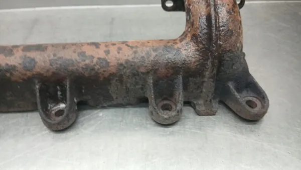 Pakoputken Keräin OEM VOLVOMAR-137945-504092115 image 3