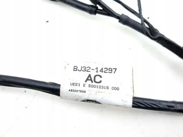 Tuyau lave-glace Land Rover Evoque I 2013 OEM BJ3214297 image 6
