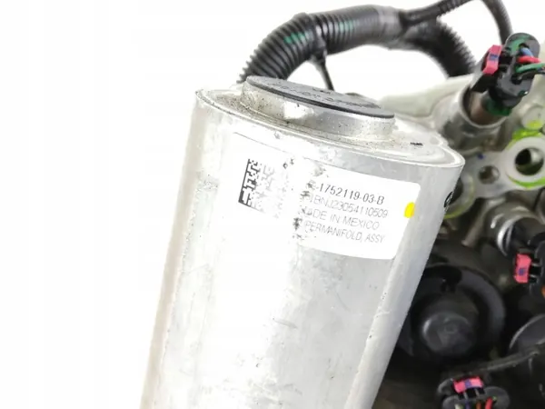 Chauffage liquide Tesla Model S OEM 175011900A image 8