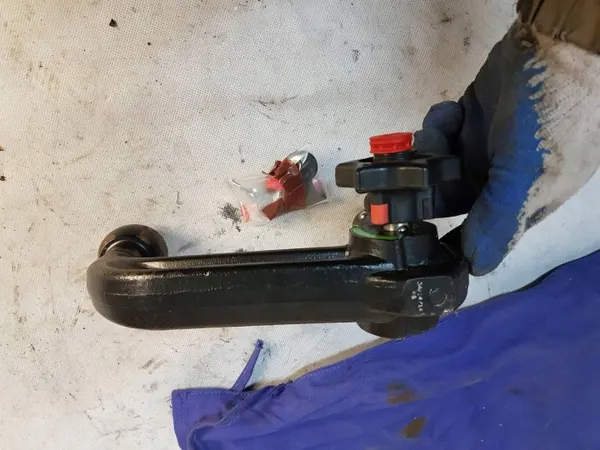 Enganche Desmontable Westfalia OEM 313252 Usado image 8