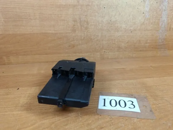 Mercedes-Benz contactsleutel OEM 6395450508 - Gebruikt image 3