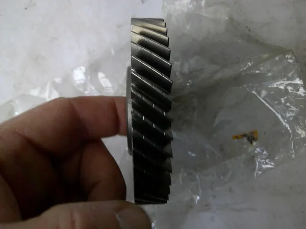 Roues dentées 42 dents pour véhicules diesel image 2