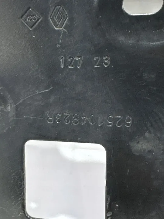 OEM 625104823R Voorriem Versteviging Dacia image 6