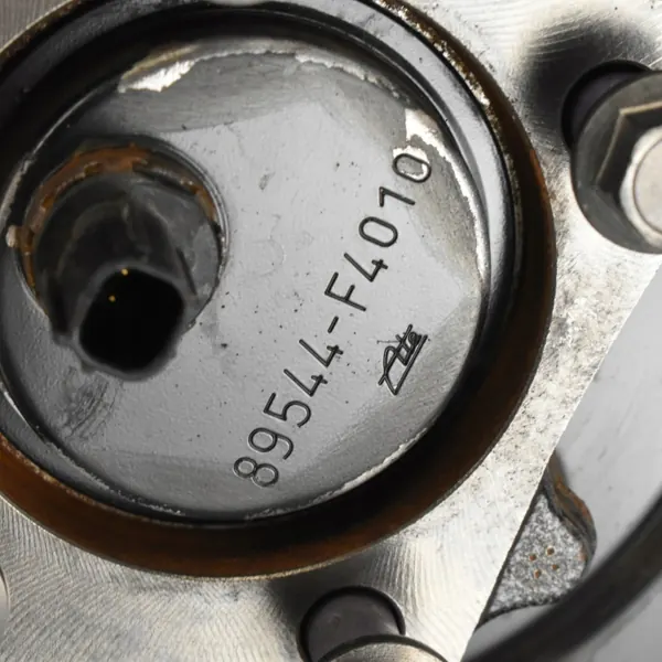 OEM 0446602400 Rechter Achternaaf Toyota Yaris image 3