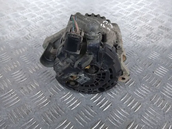 Toyota Yaris II 1.3 VVTI Vaihtovirtageneraattori OE 27060-0J051 image 6