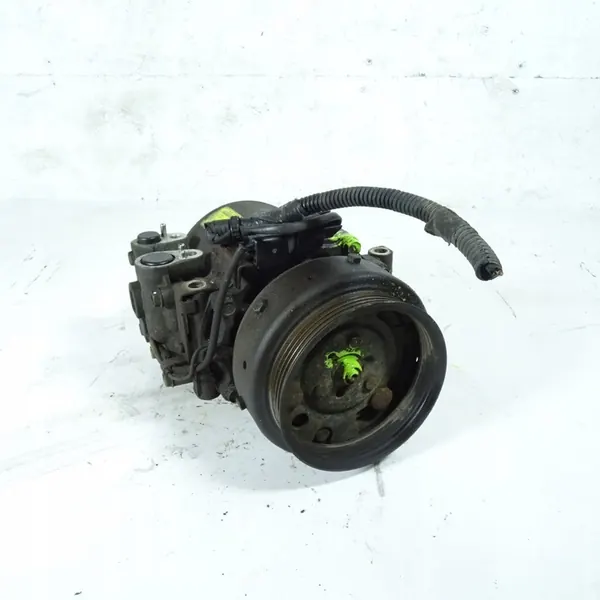 Compresseur de Climatisation MITSUBISHI COLT V 1.3B AKC201A203A image 3