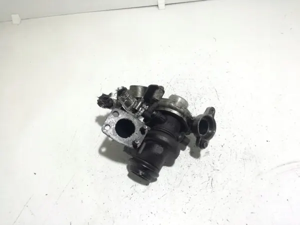 Turbo Ford OEM 9657530580 pour Focus MK2 1.6 TDCI image 3