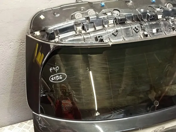 BMW 1 F40 achterklepglas - OEM onderdeel image 3