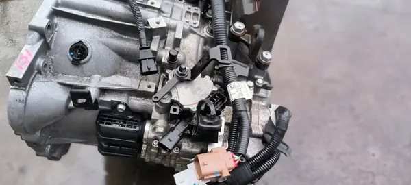 Caixa de câmbio Hyundai i40 Lift 1.7 CRDi M26U image 4