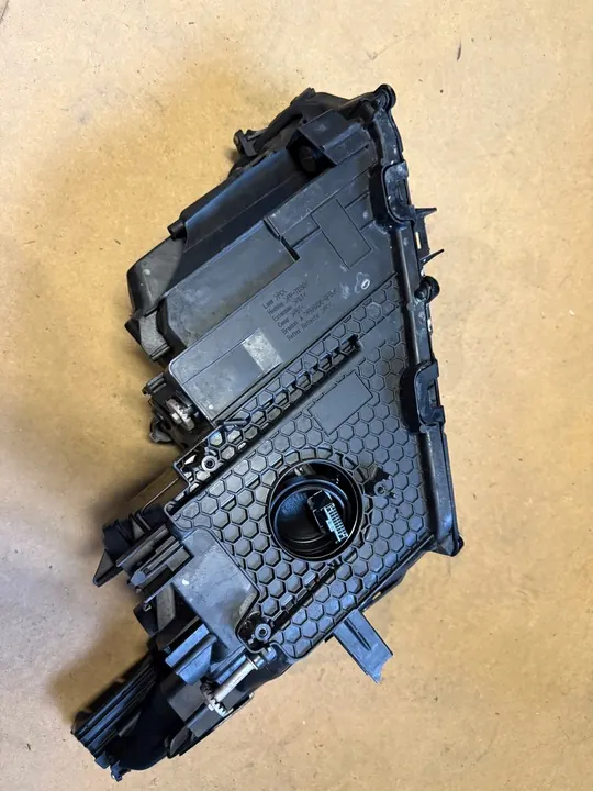 Faros izquierdo Lexus NX Europa image 4