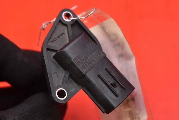 Luchtmassameter OEM E5T62271 voor Mazda MX-5 image 7