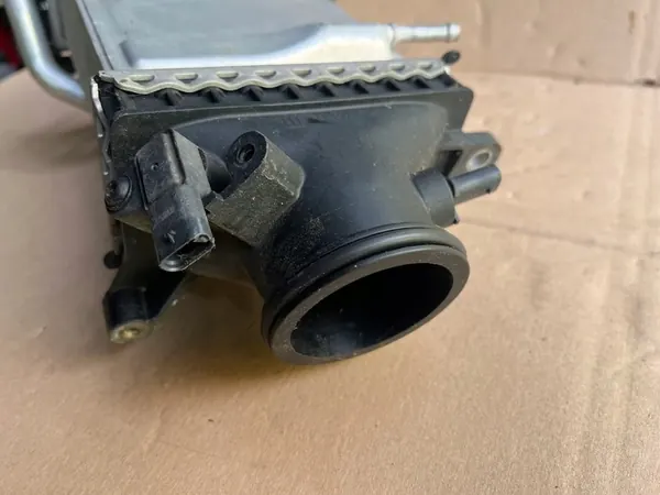 MERCEDES W205 W213 Intercooler image 4