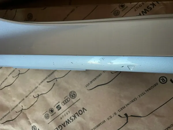 Audi A7 C7 S Line tröskel OEM 4G8853860J 2017 image 3