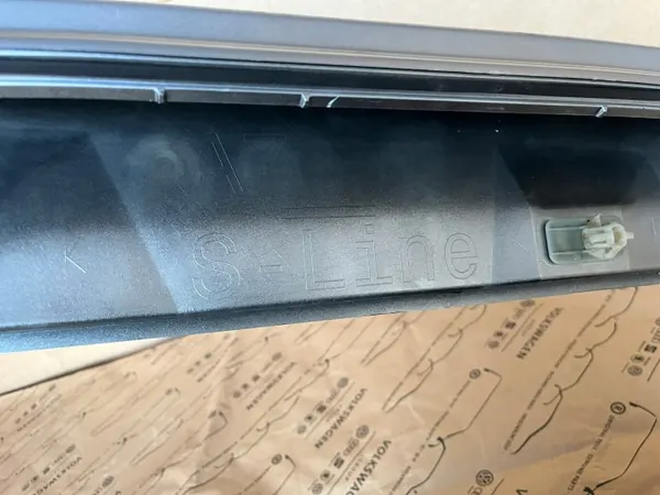 Audi A7 C7 S Line tröskel OEM 4G8853860J 2017 image 8
