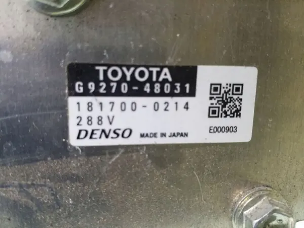 Inversor/Conversor Lexus G92A048122 Usado image 6