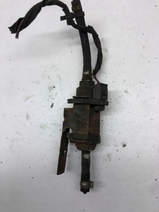 Webasto Kraftstoffpumpe Audi A6 S6 C6 4F 2006 DRA84758 image 2
