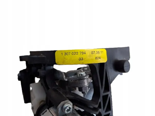 OEM 1307022794 Bi-Xenon Lins Skydd för Renault Megane III image 5