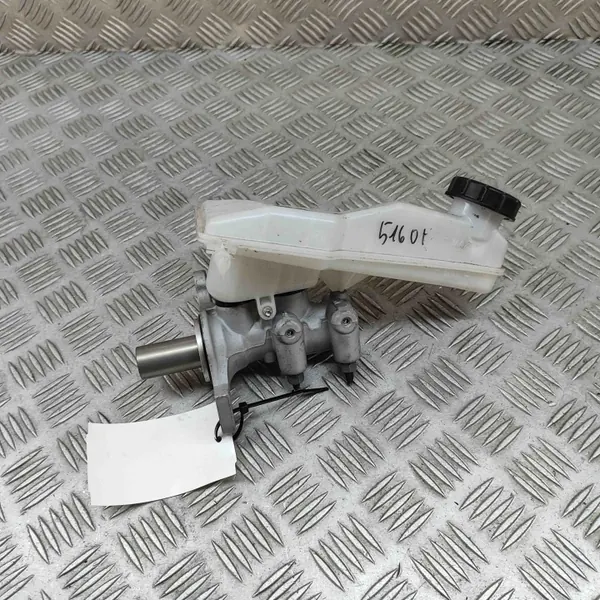 Bromsbehållare OEM 1643581480 för Peugeot 2008 II image 3