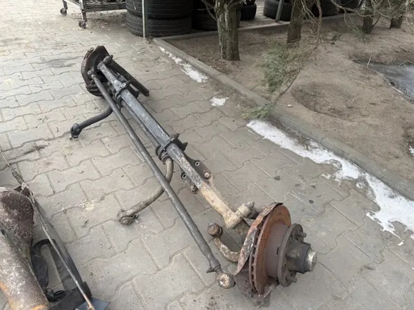 Eixo dianteiro OEM OŚ PRZEDNIA BELKA PRZÓ DAEWOO LUBLIN image 2