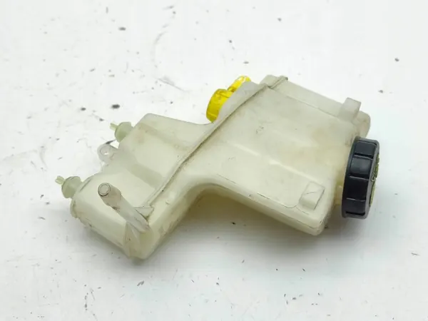 Audi Bromsvätskebehållare OEM 2Q2611301A - Begagnad image 6
