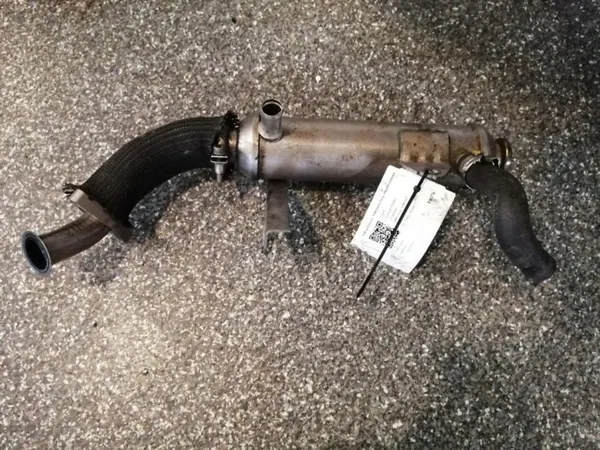 Arrefecedor EGR Opel OE 55182589 - Estado usado image 2