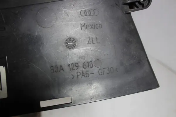 Audi Q5 80A ilmanottoletku OEM 80A129618 image 5