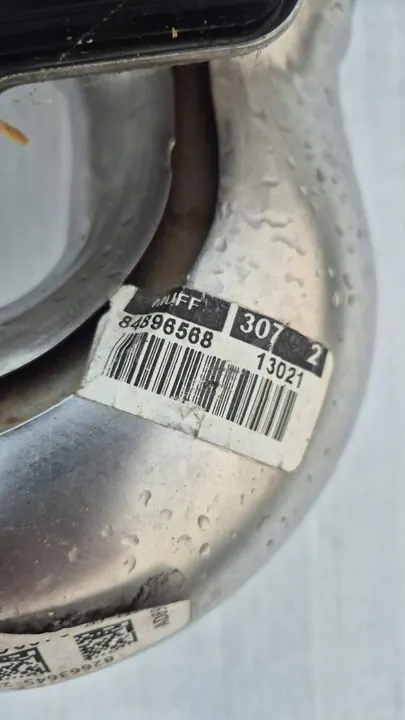 Sistema de escape Chevrolet Corvette C8 84896568 image 3