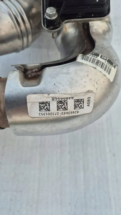 Sistema de escape Chevrolet Corvette C8 84896568 image 9