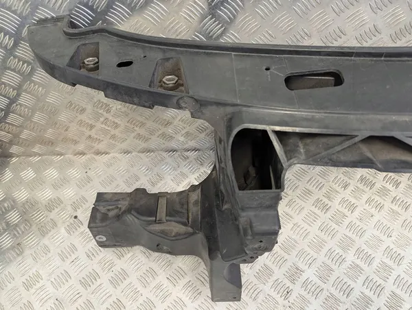 VW T6 Multivan Frontverstärkung 2015-2021 OEM image 6