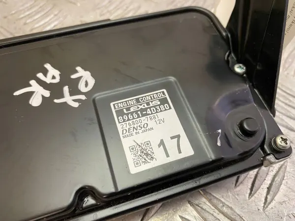Lexus RX 450H Einspritzpumpensteuermodul OEM 896614D380 image 3