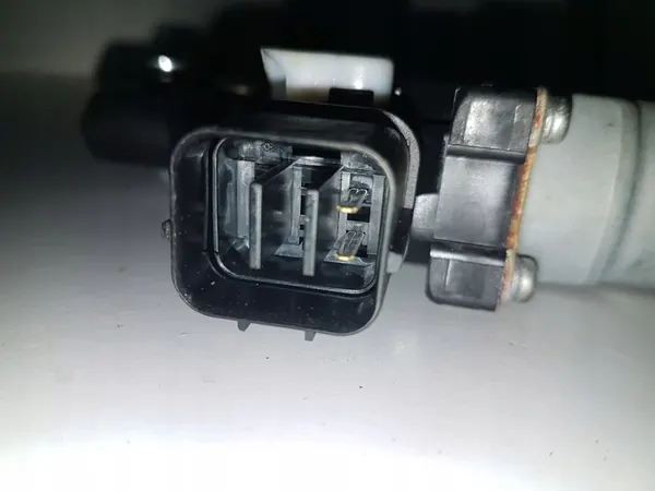 Takaluukun moottori Mitsubishi ASX 2015 5713A258 image 3