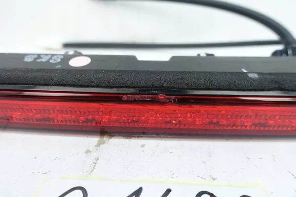 Kia OEM 92700-J7300 Derde Remlicht voor Xceed 2019- image 3