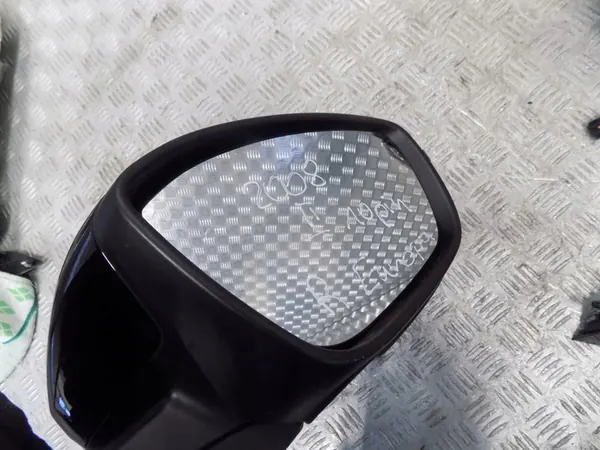 Miroir Droit Peugeot 2008 II 10 PIN Utilisé OEM 985370449V image 3