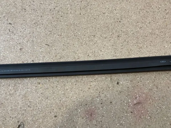 Mercedes-ovenlasitiiviste OEM A2386730500 Vasen image 6