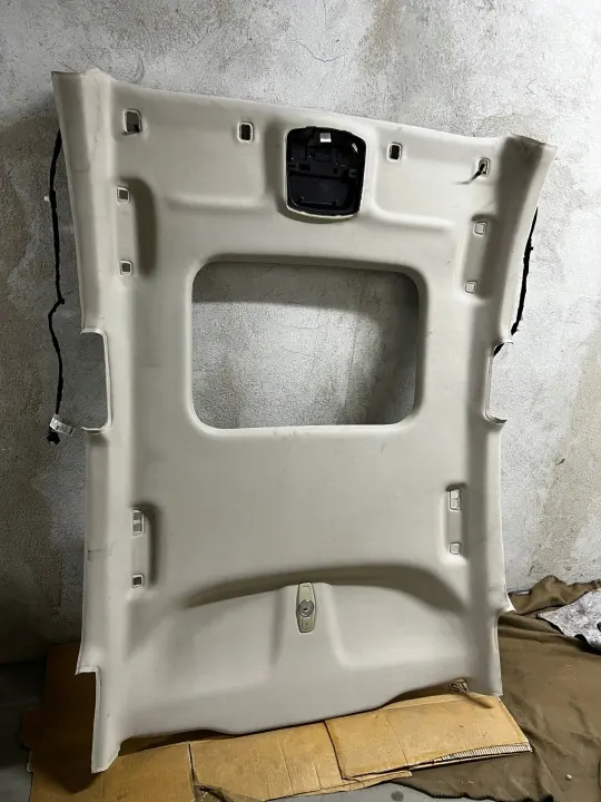 Plafonnier Ford Fusion OEM iscarparts - État utilisé image 2