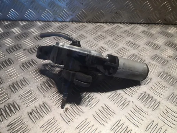 Mercedes-Benz OE Scheibenwischermotor C W203 image 4