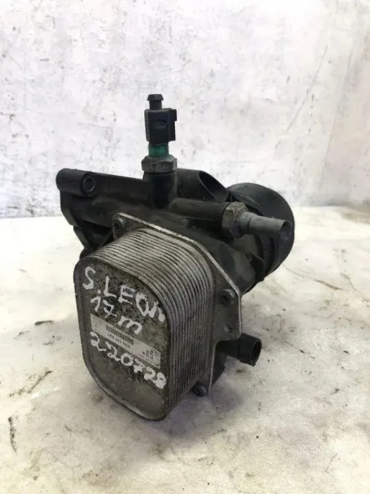 Refroidisseur d'huile SEAT OEM 03N117021 Leon 1.6L image 2