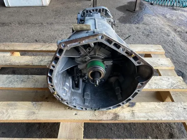 Caixa de câmbio A6392602400 Mercedes Vito 2.2CDI image 2